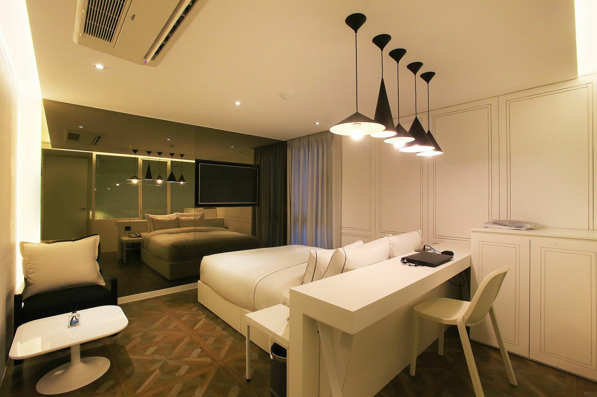 Forestar Motel Seoul